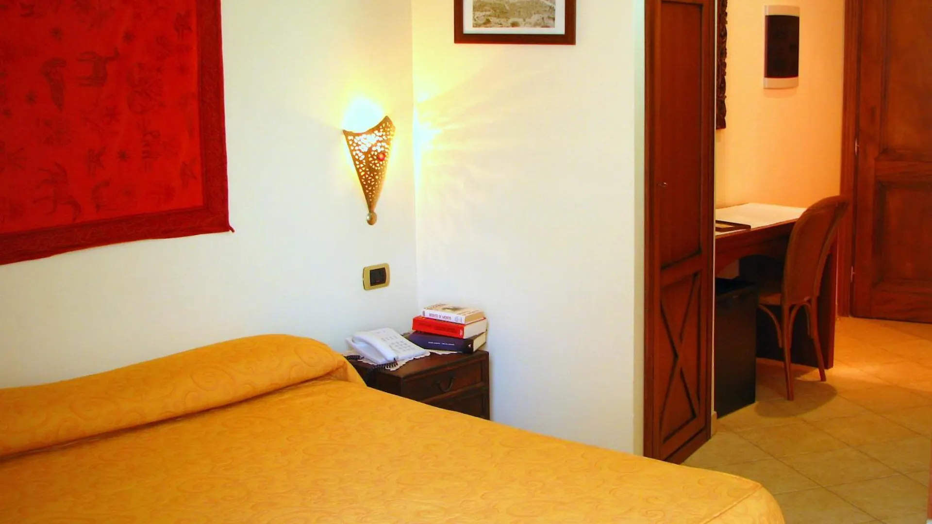 Hotel Il Faro Della Guitgia Tommasino Лампедуза
