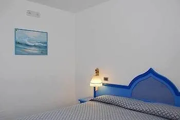 Hotel Il Faro Della Guitgia Tommasino Лампедуза