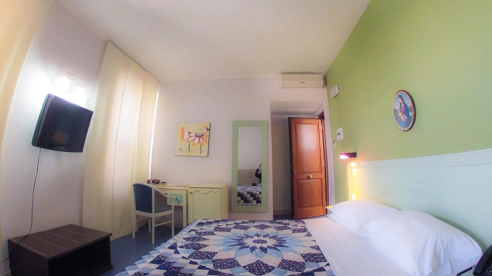 Hotel Il Faro Della Guitgia Tommasino Лампедуза 3*,