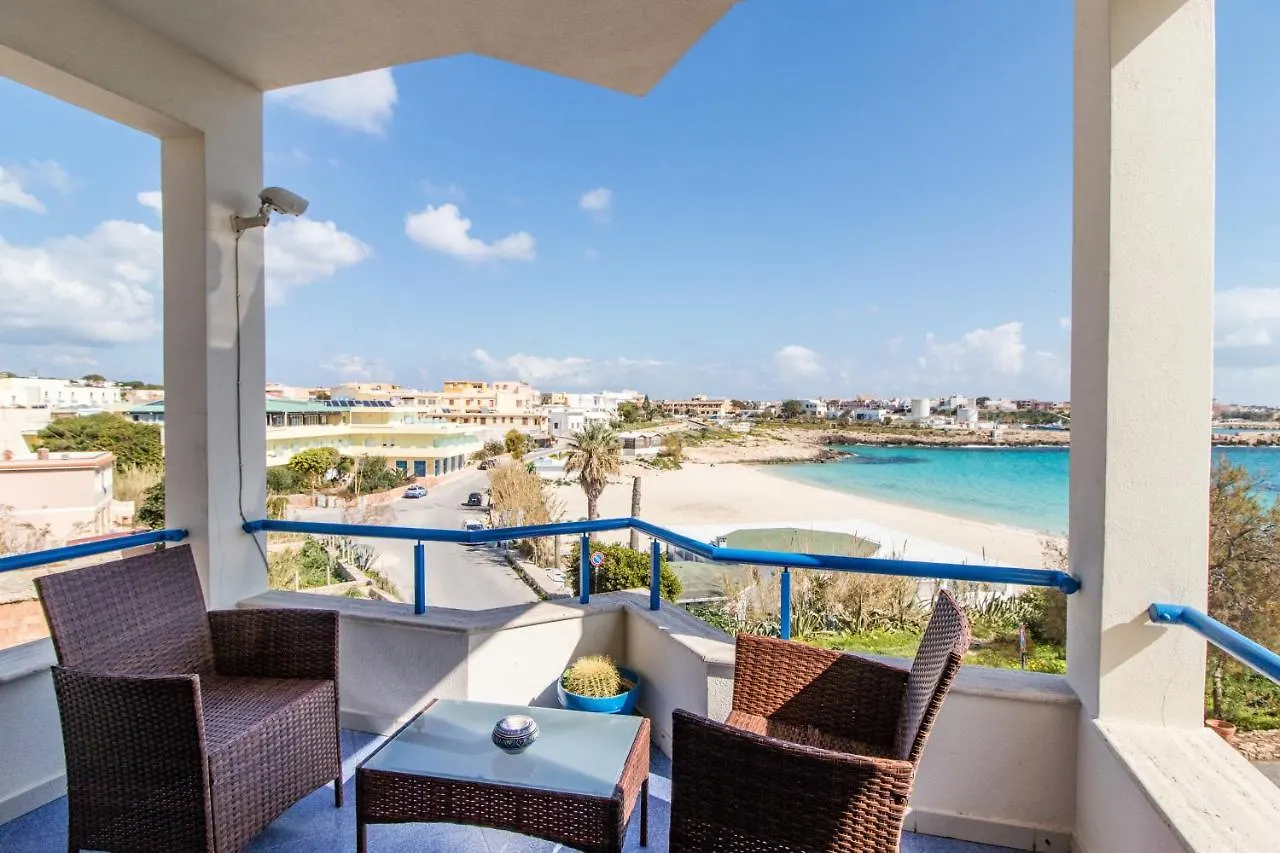 ***  Hotel Il Faro Della Guitgia Tommasino Лампедуза Италия